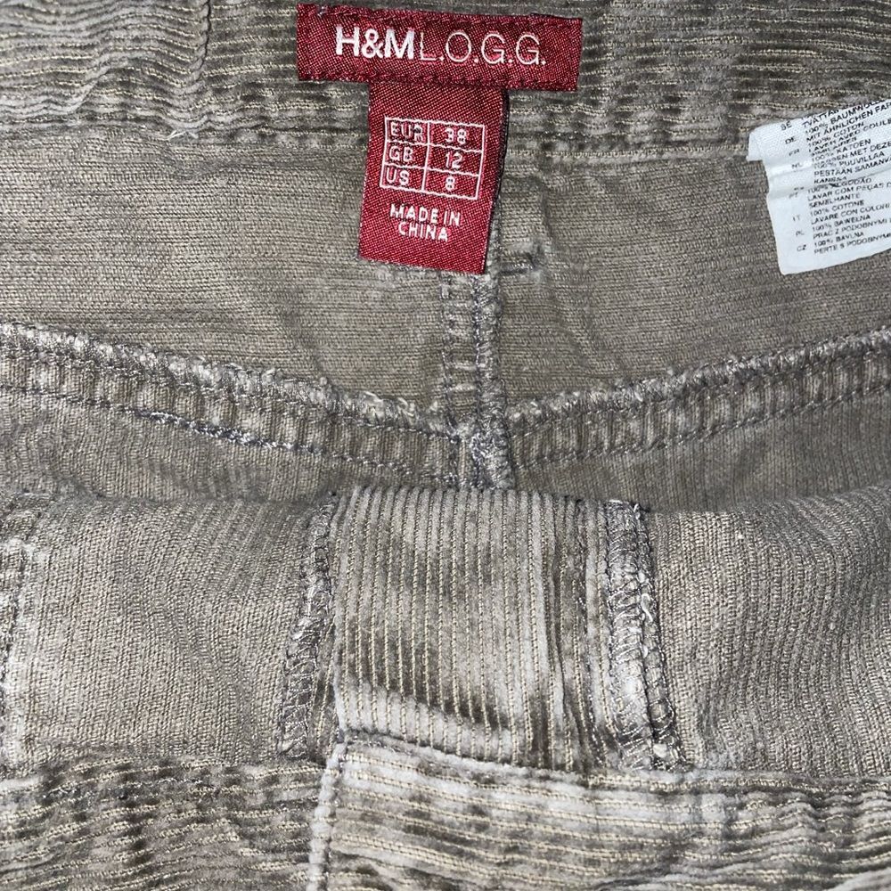 Vintage y2k H&M L.O.G.G. Dark Green Corduroy Carpenter Mini Skirt Sz 8 - Picture 4 of 4